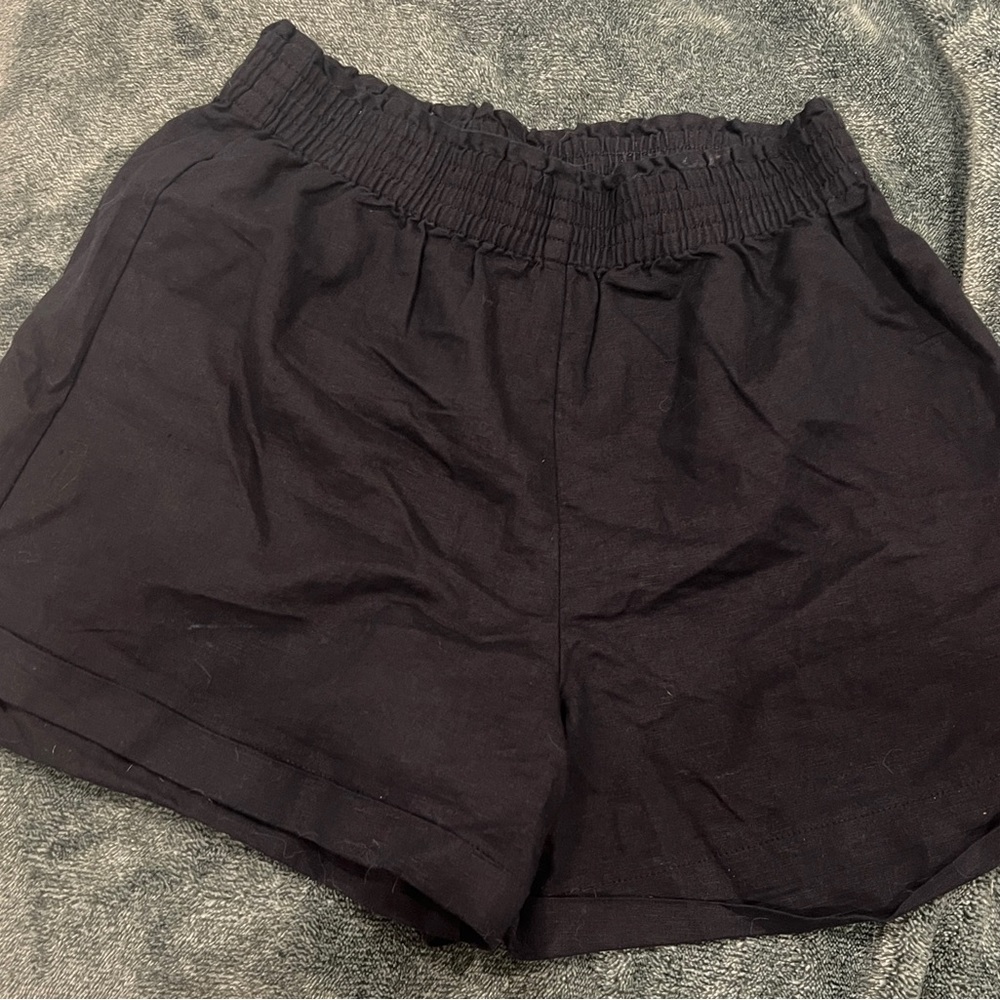 Mango High Waist Black Shorts